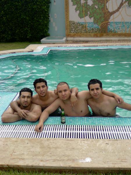 hamoudi& les mec & la petite bier